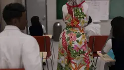 Teacher Suraya game image: img0.webp